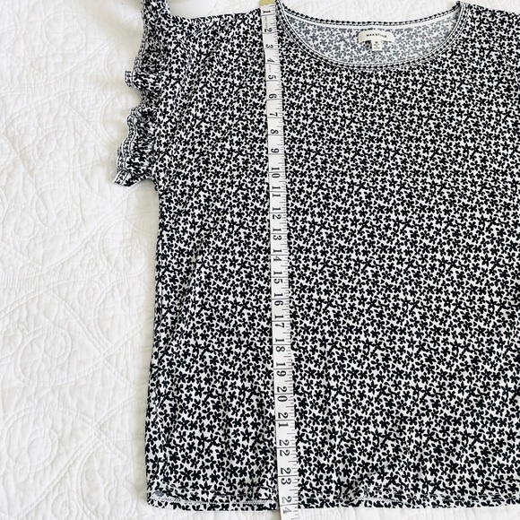 Max Studio Top - Picture 9 of 10